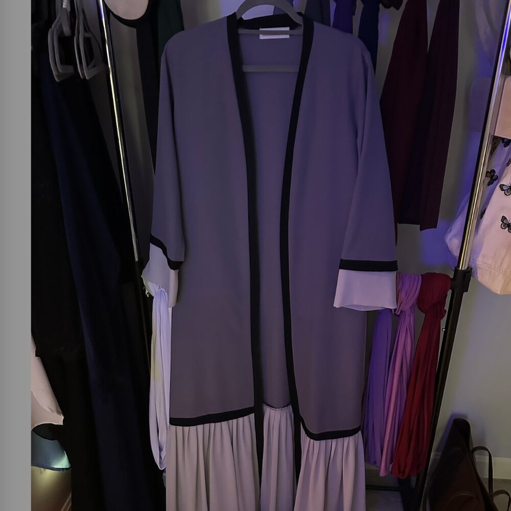 purple abaya